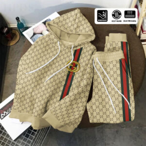 02.Gucci Set Hoodie & Pants